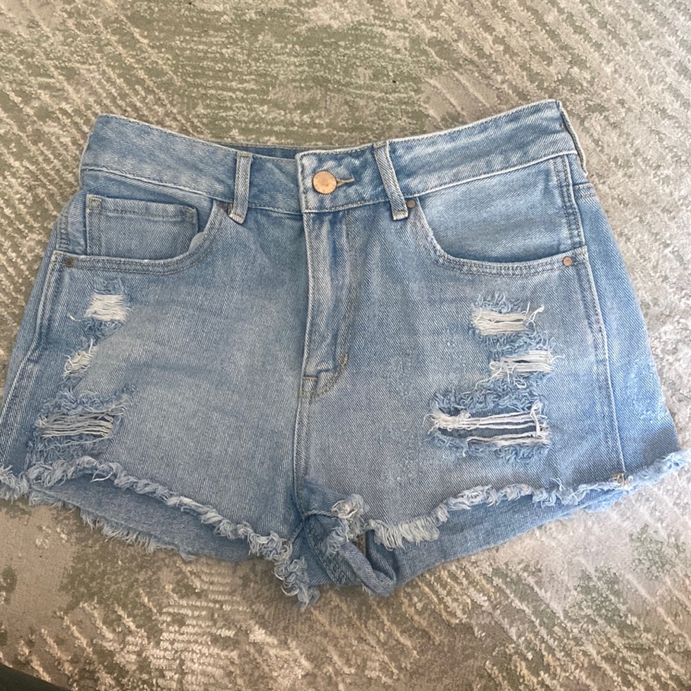 High-Rise Shorts - Pacsun